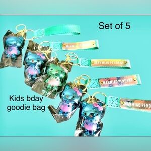 Set of 5 Iridescent Cat Bag charm/keychain good for bday goodies bags New in pkg